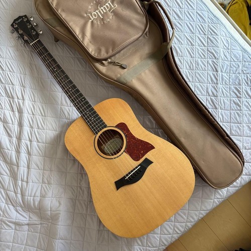 Guitare acoustique taylor - taylor, baby