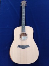 Guitare électrique acoustique