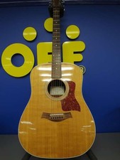 Guitare acoustique TAYLOR